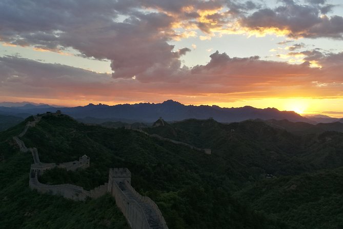 Private Jinshanlin Great Wall Whole Section Hiking Day Trip from Beijing - Walking up to Taochunkou Tower