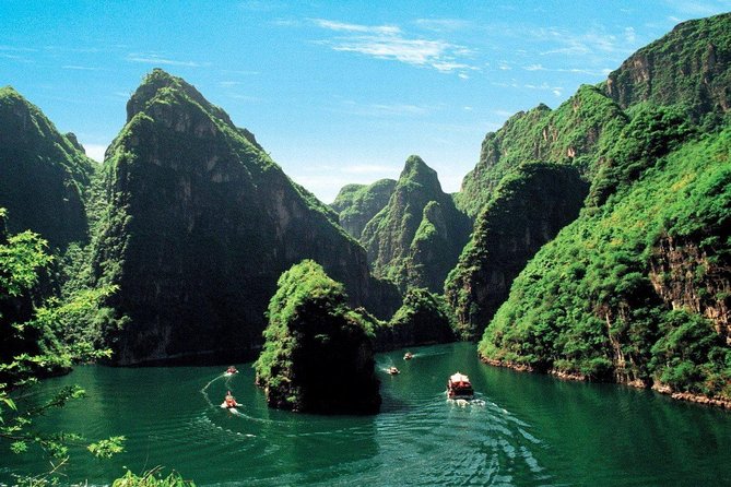 Private Longqing Gorge & Guyaju Cave Day Tour w/ Cruise Ride - Why Longqing Gorge is worth the long ride from Beijing