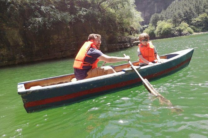 Private Longqing Gorge & Guyaju Cave Day Tour w/ Cruise Ride - Who will enjoy this day trip most