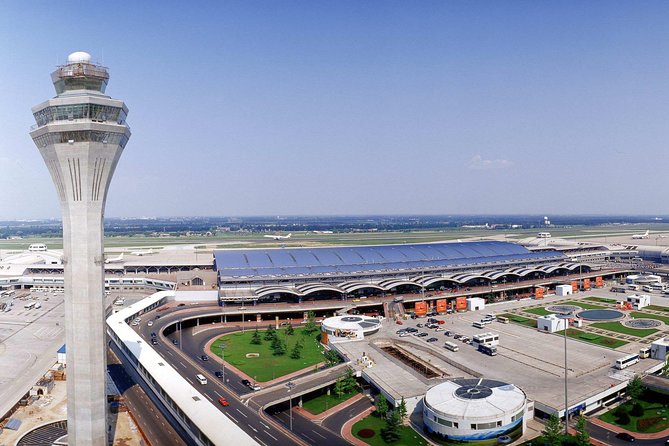 Private Round Way Transfers: Beijing INTL Airport (PEK & PKX) - Meeting your driver at PEK or PKX