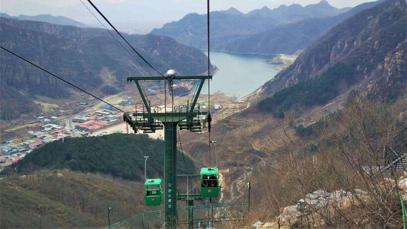 Private Shilinxia Cantilever Viewing Platform Transfer/Tour - Why the Shilinxia platform is the main event