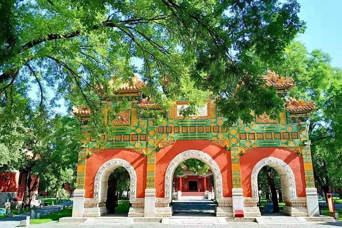 Private Tour: Temple of Heaven with Roast Duck and Acrobatic show - Timing, traffic, and small planning details