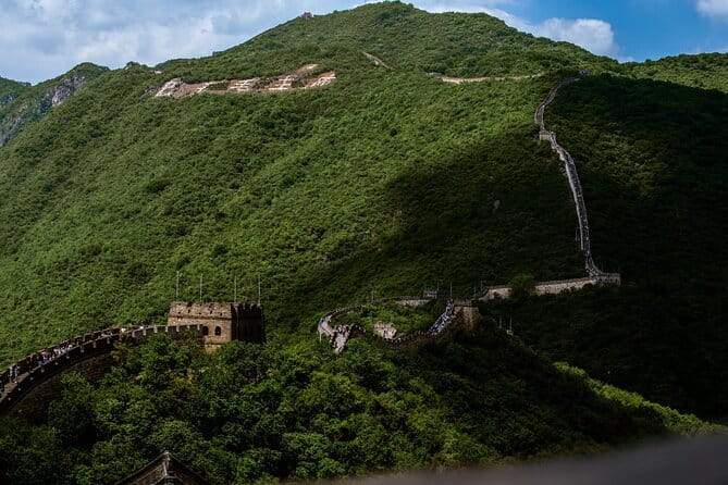Private Tour to Mutianyu or Jinshanling Great Wall with Options - Two Great Walls, two very different days