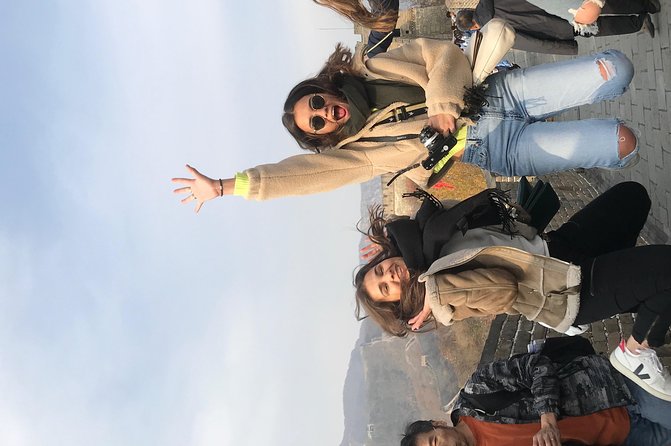 Private Tour Vehicle with Driver Service: Beijing Great Wall and Summer Palace - Driver service or guided tour?