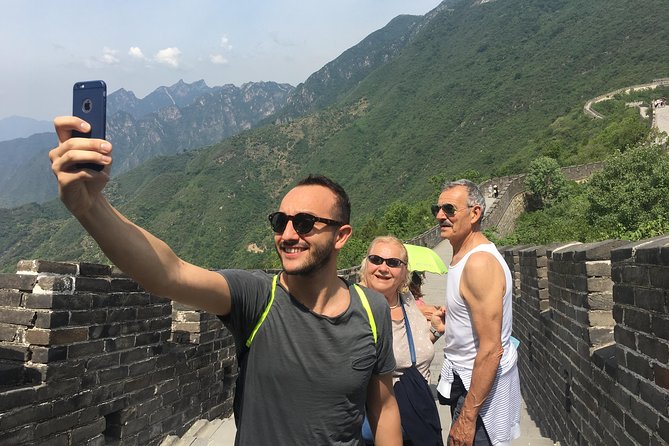 Private Transfer Service: Mutianyu and Huanghuacheng Great Wall - Leaving Beijing for the 1.5-hour ride
