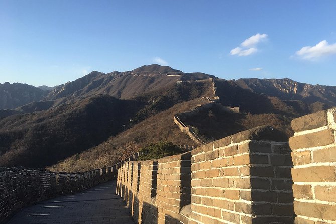 Private Transfer to Mutianyu Great Wall and Summer Palace with A Guide - What the private guide adds