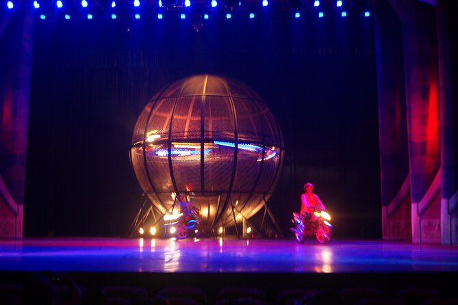 Red Theatre Beijing Acrobatic Show Tickets Official Booking - What happens during the 60-minute show
