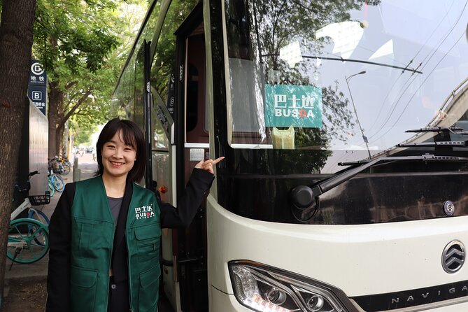 Return Bus to Mutianyu Great Wall - Who will get the most from this bus trip