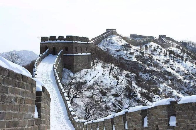Round-Trip Private Transfer from Your hotel in Beijing to Great wall at Mutianyu - What the $80 price really buys