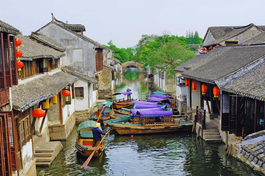 Shanghai:Old Town, Yu Garden, Zhujiajiao Water Town Bus Tour - The one-hour ride to Zhujiajiao