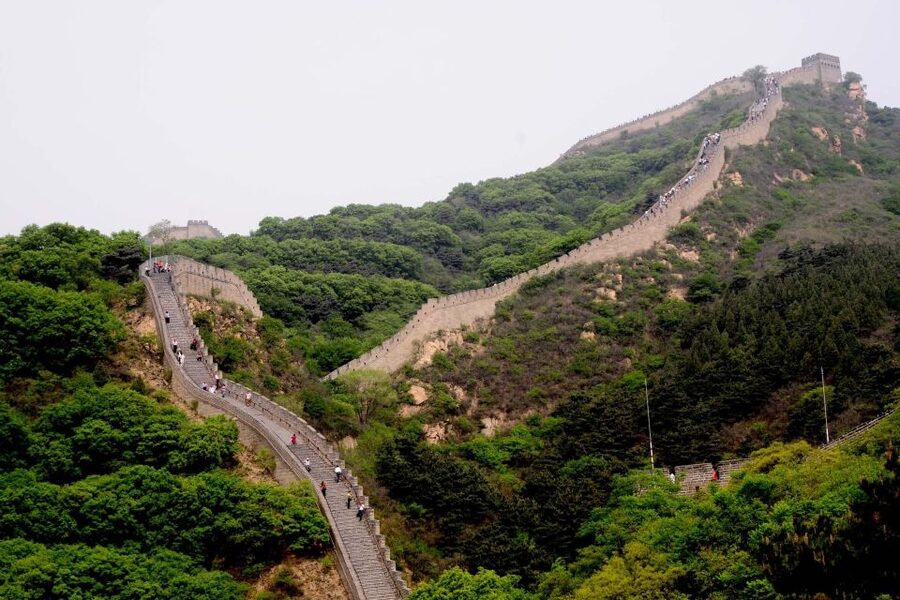 Small Group Tour With Beijing Great Wall And Forbidden City - The jade gallery and the midday meal