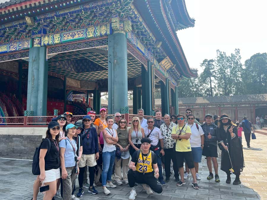 Temple Heaven, Summer Palace, Lama Temple, Hutong Bus Tour - A hutong walk and lunch on your own