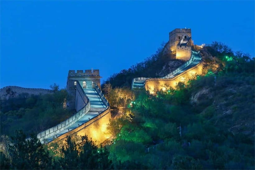 Twilight Glow at Badaling Great Wall Evening Bus Tour+Ticket - Why Badaling feels special after sunset