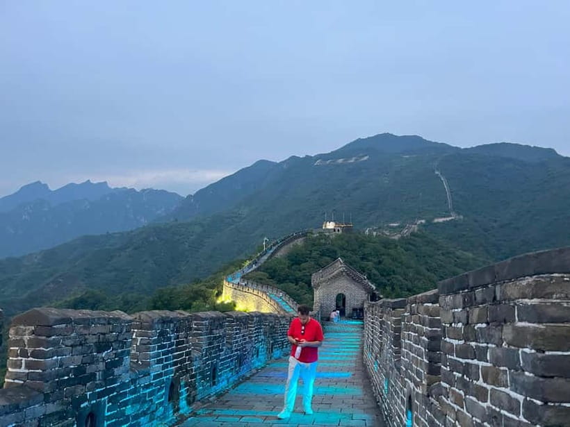 Twilight Glow at Mutianyu Great Wall Evening Bus Tour+Ticket - The 90-minute coach ride to the Wall