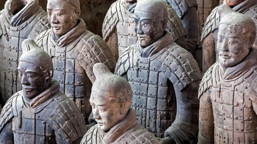 Xian: Bus Tour of Terracotta Warriors With Guide & Lunch - Key points at a glance