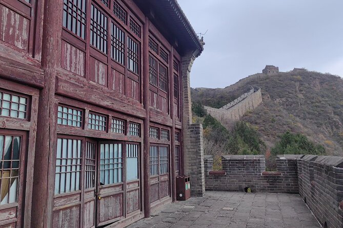 ZANBUS: Trip to the Jinshanling Great Wall Departing at 7:30 AM - Who should choose this Jinshanling trip
